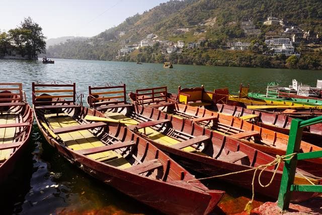 stillness before oars